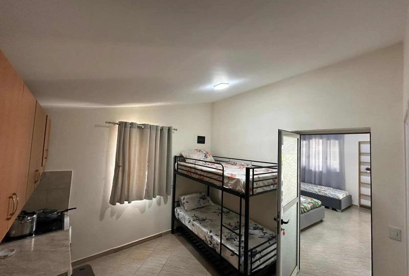 Vlorë Dori Apartment בית נופש