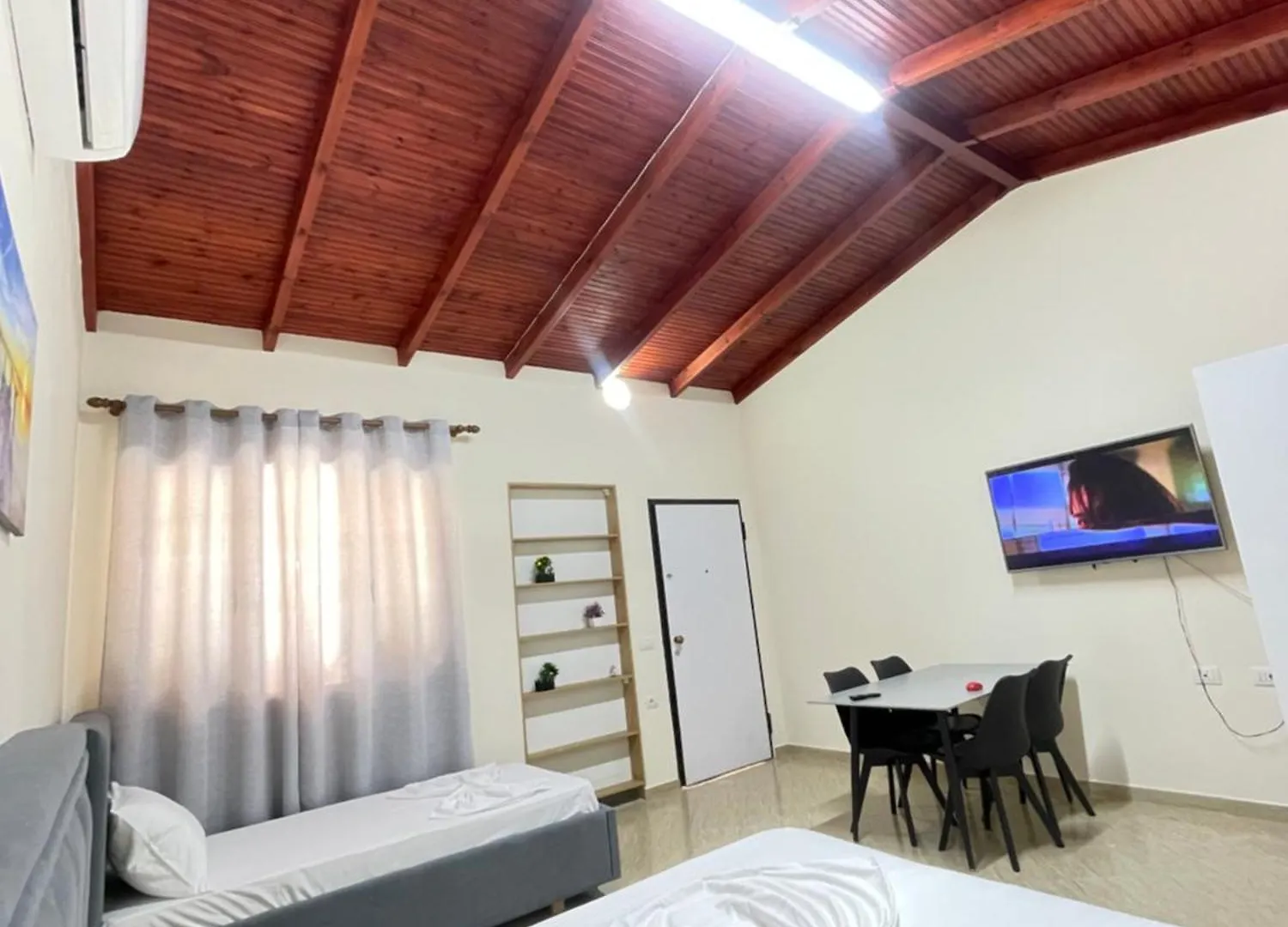 בית נופש Vlorë Dori Apartment